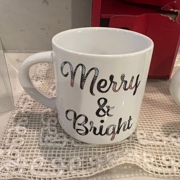 Vera Bradley Stacked Mug Set New in Box - Picture 12 of 13